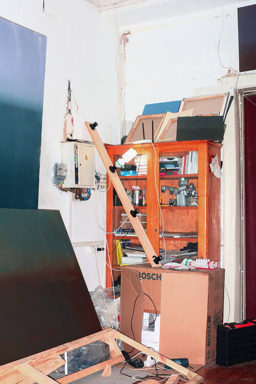 Viacheslav Poliakov. Krasavchyky